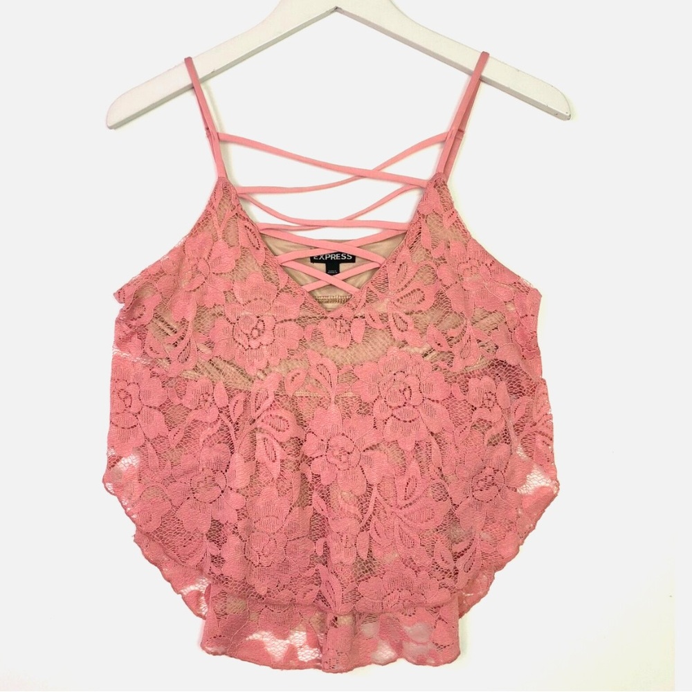 Express V Neck Lace Up Tiered Floral Lace Tank Top
Pink Size Xs